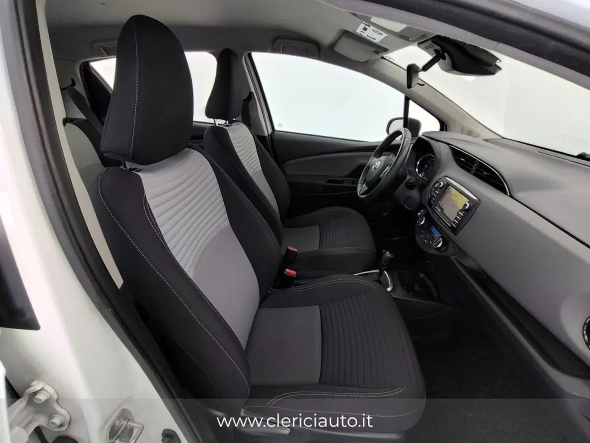Toyota Yaris usata a Como (3)