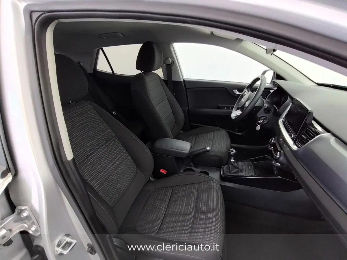 Kia Stonic usata a Como (3)