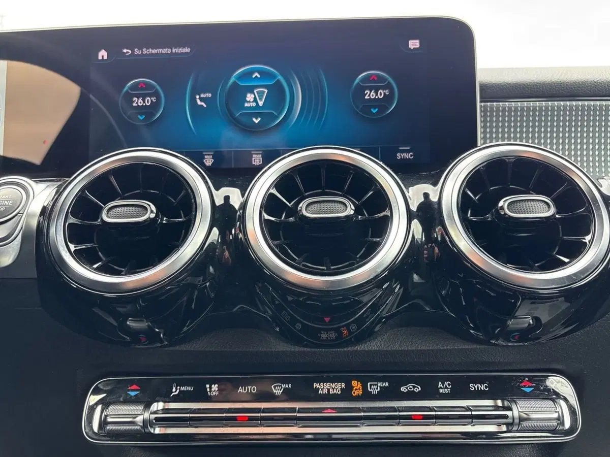 Mercedes-Benz GLB usata a Pescara (14)