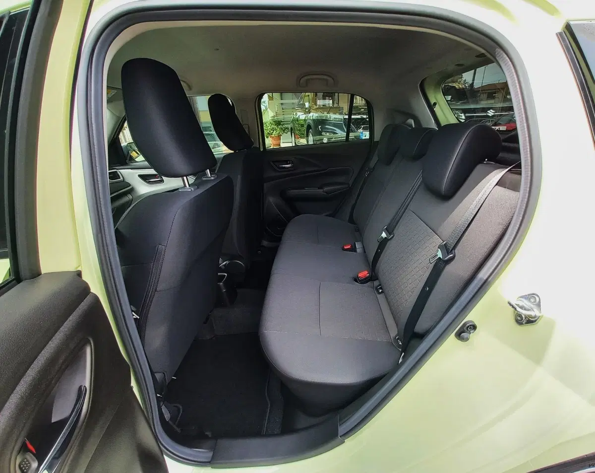Suzuki Swift nuova a Milano (7)