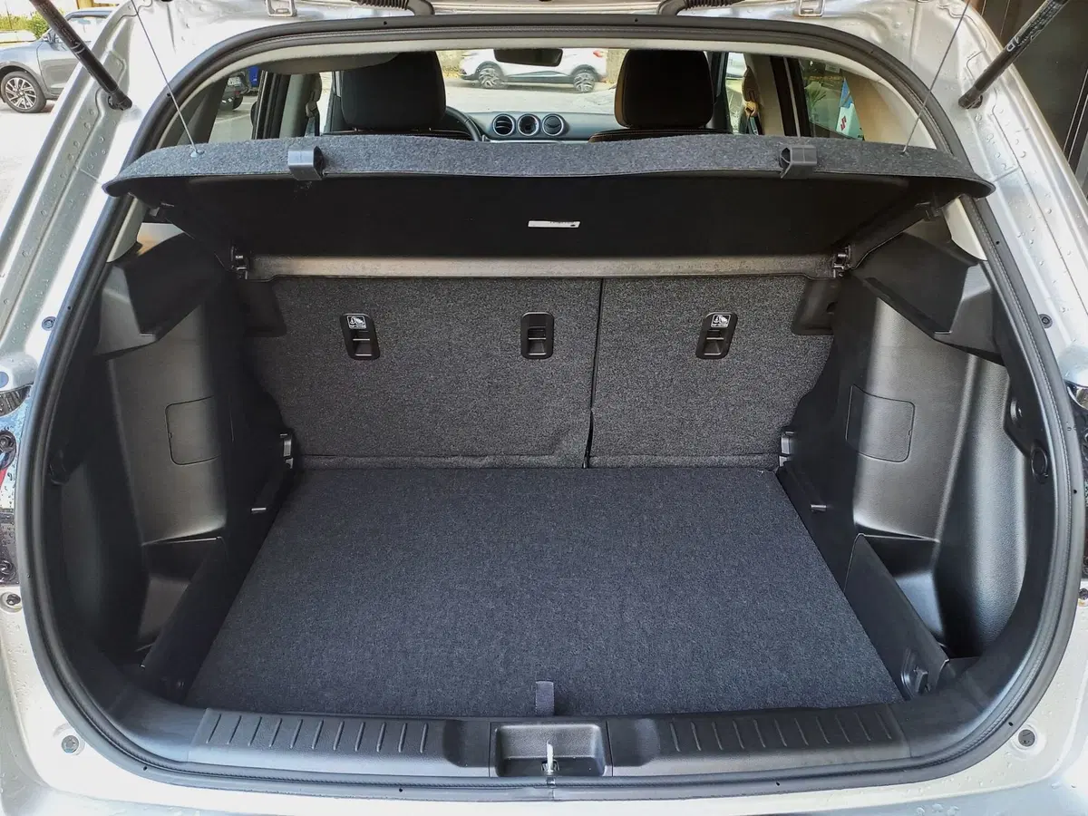 Suzuki Vitara nuova a Milano (15)