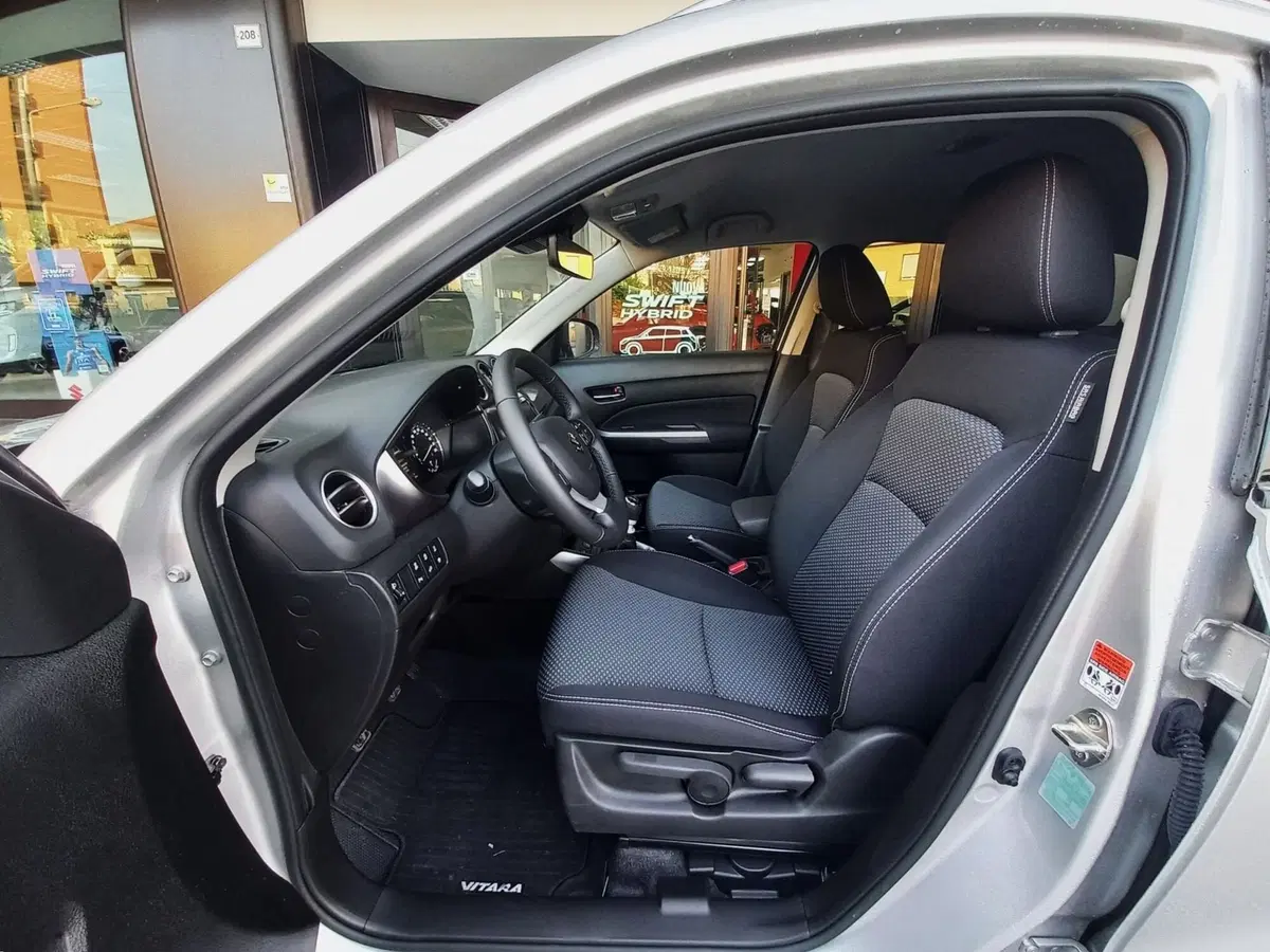 Suzuki Vitara nuova a Milano (6)