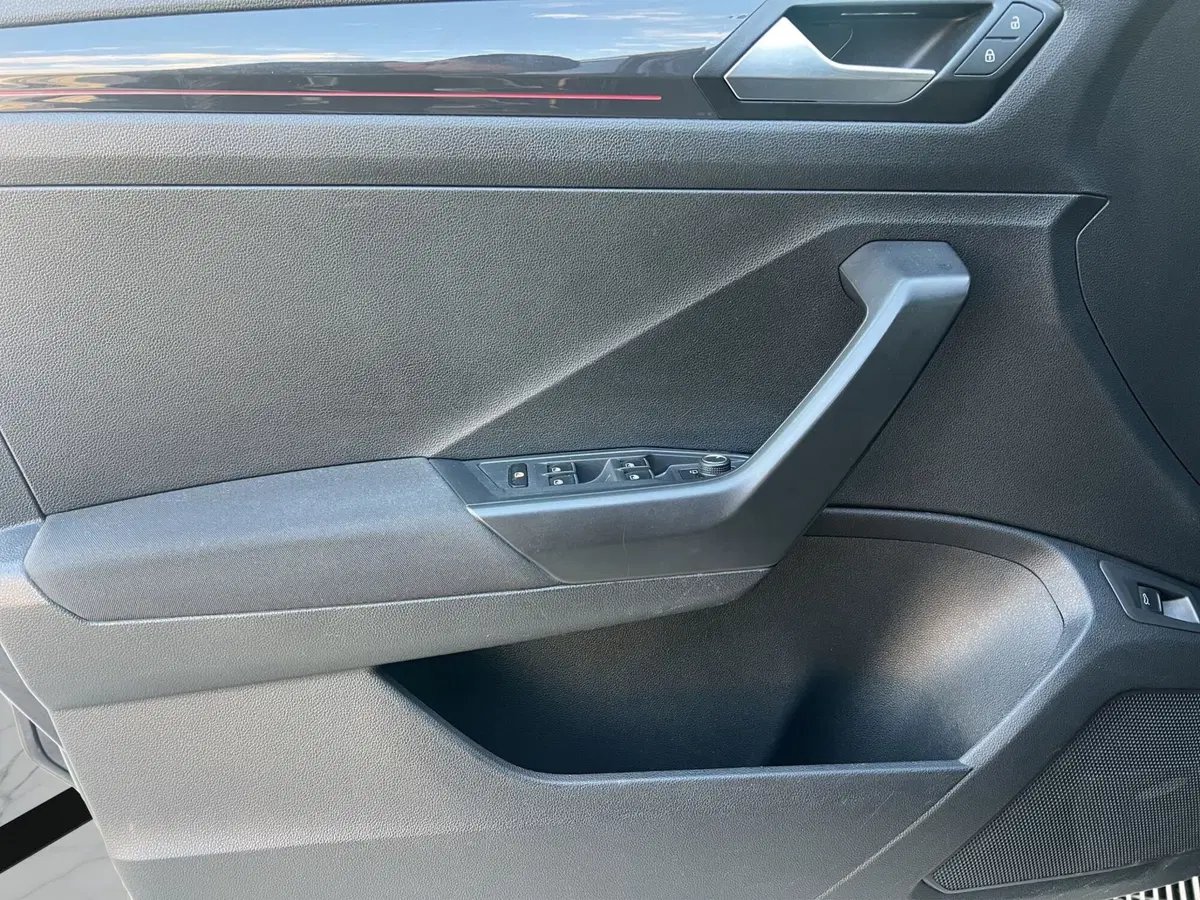 Volkswagen T-Roc usata a Cosenza (12)
