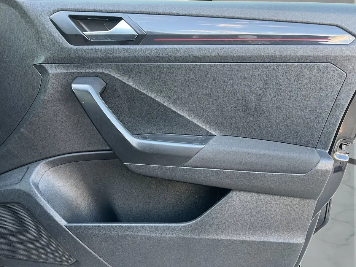 Volkswagen T-Roc usata a Cosenza (17)