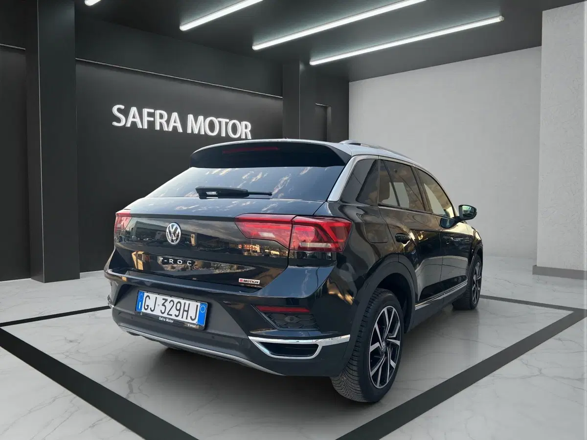 Volkswagen T-Roc usata a Cosenza (6)