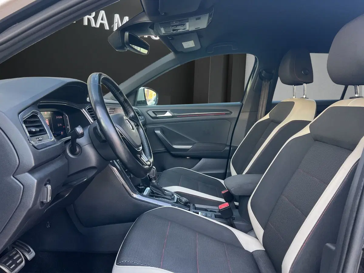 Volkswagen T-Roc usata a Cosenza (9)