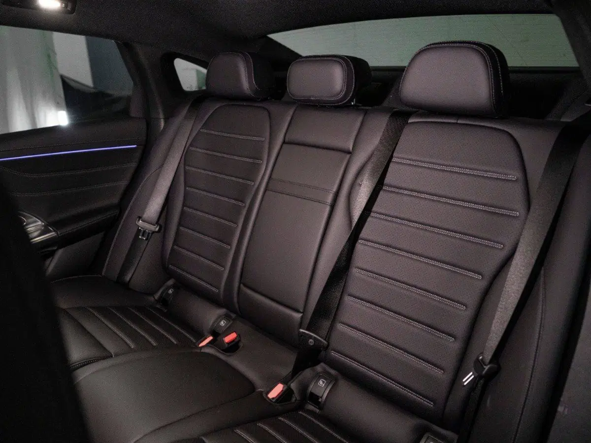 Mercedes-Benz Classe C nuova a Ancona (15)
