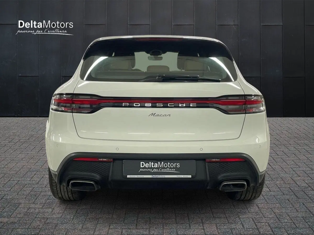 Porsche Macan usata a Macerata (4)