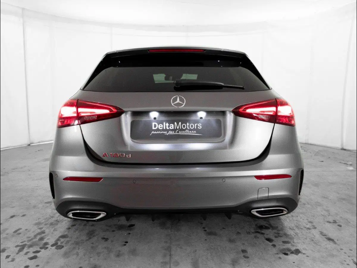 Mercedes-Benz Classe A nuova a Macerata (5)