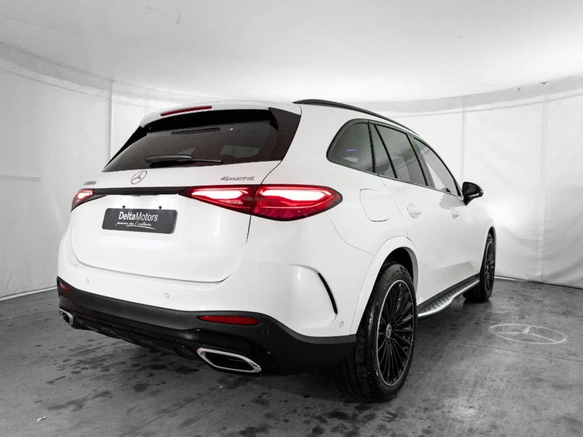 Mercedes-Benz GLC Coupé nuova a Macerata (6)
