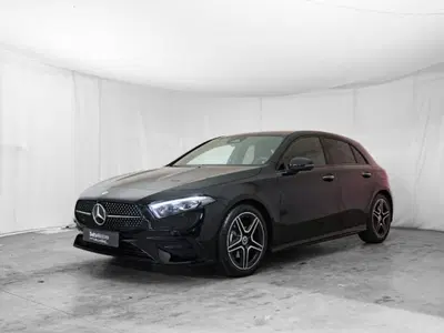 Mercedes-Benz Classe A 180 d Automatic Premium nuova a Montecosaro