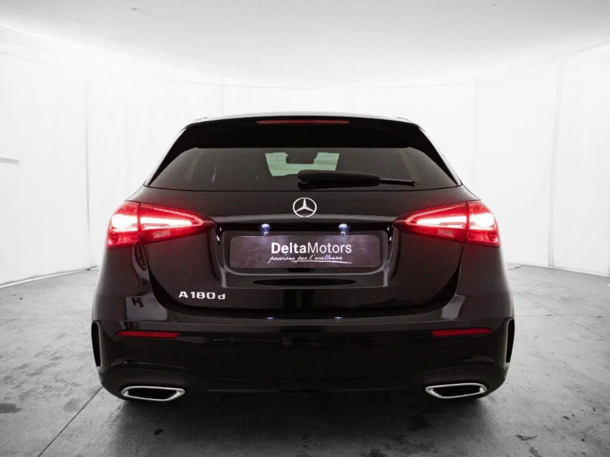 Mercedes-Benz Classe A nuova a Macerata (5)