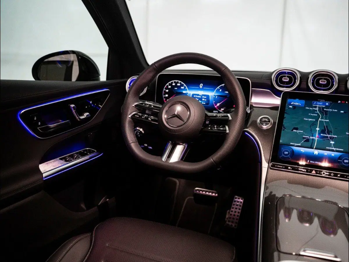 Mercedes-Benz GLC Coupé nuova a Macerata (17)