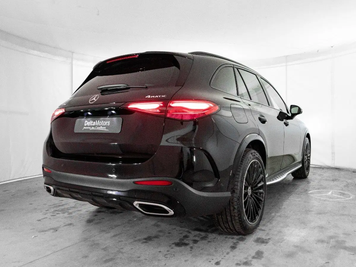 Mercedes-Benz GLC Coupé nuova a Macerata (6)