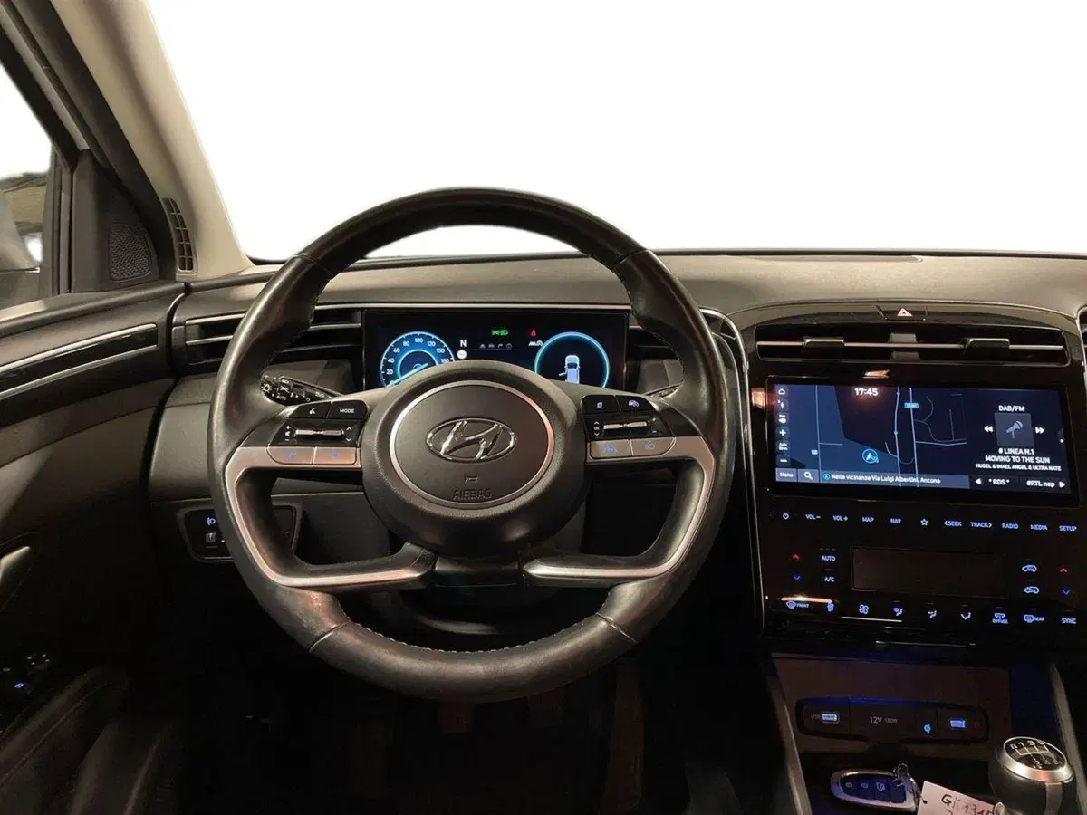 Hyundai Tucson usata a Ancona (13)