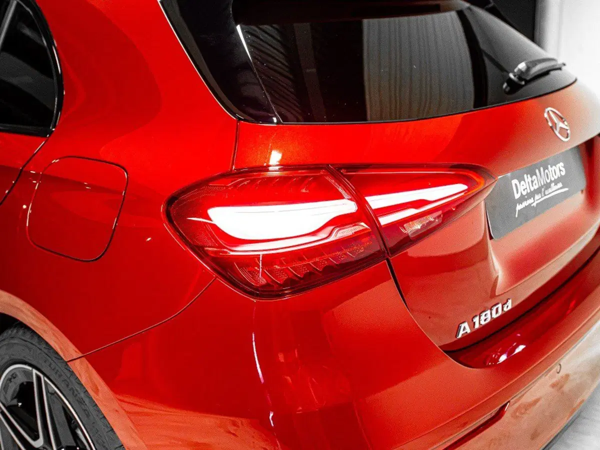 Mercedes-Benz Classe A nuova a Ancona (4)