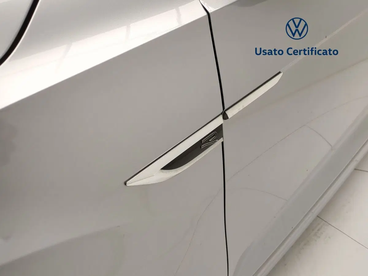 Volkswagen T-Roc usata a Avellino (10)