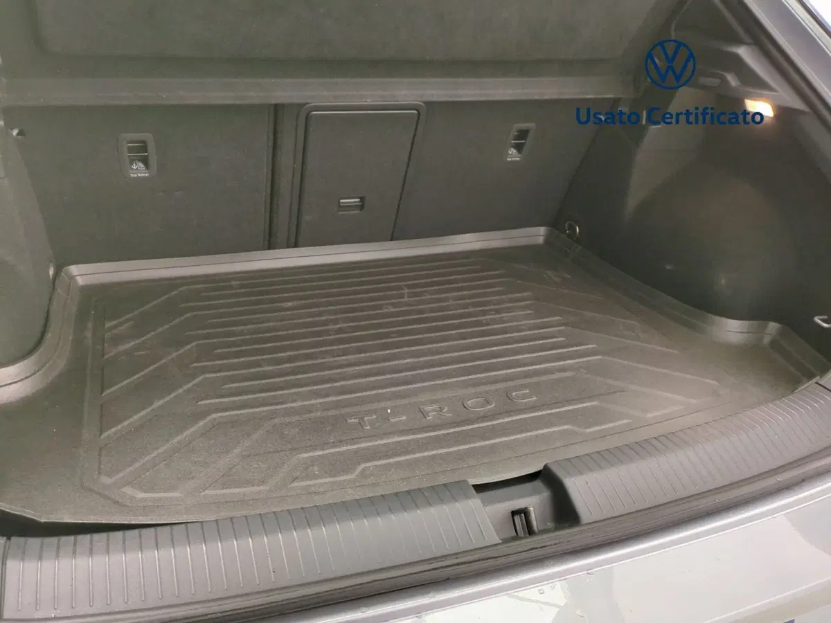 Volkswagen T-Roc usata a Avellino (12)