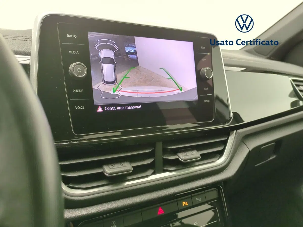 Volkswagen T-Roc usata a Avellino (19)