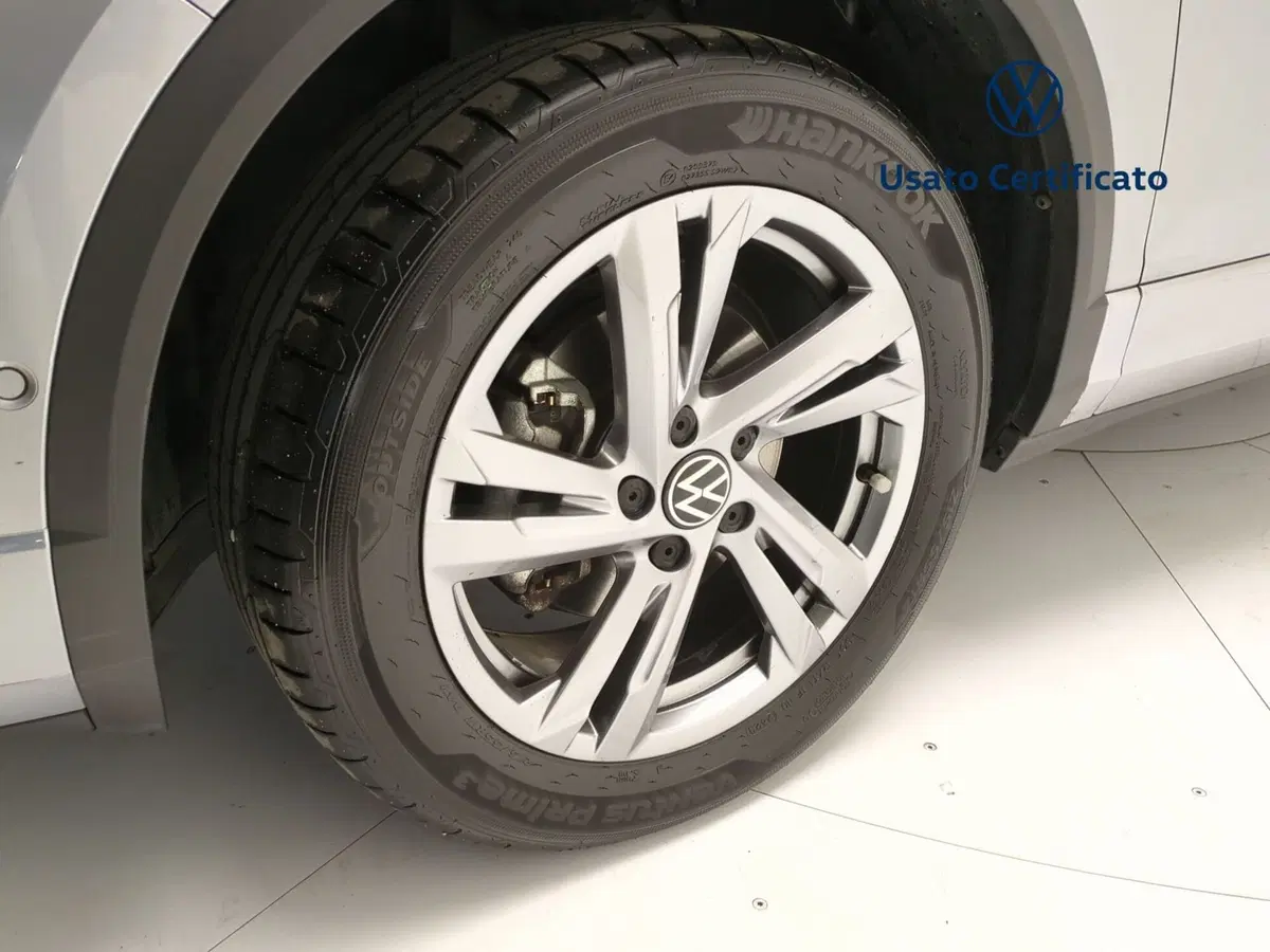 Volkswagen T-Roc usata a Avellino (9)