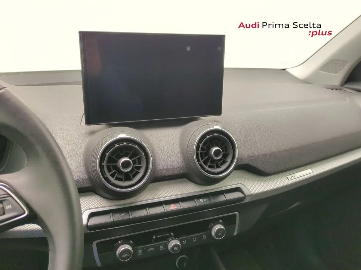 Audi Q2 usata a Avellino (17)