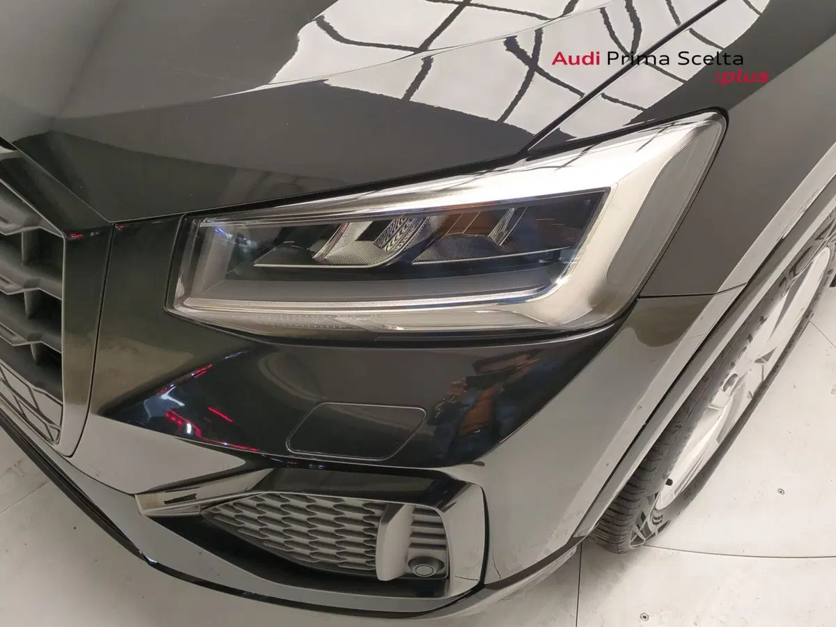 Audi Q2 usata a Avellino (8)