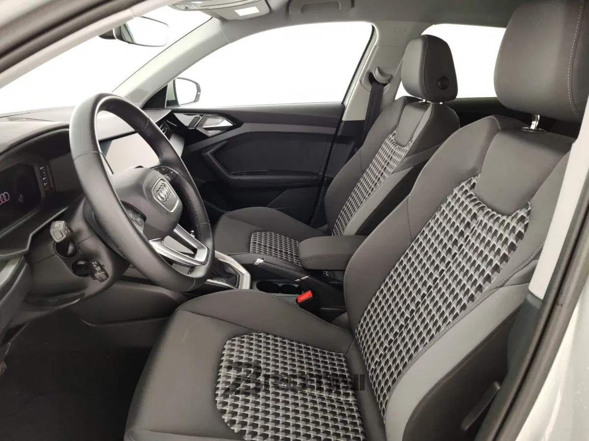 Audi A1 Sportback usata a Massa-Carrara (7)