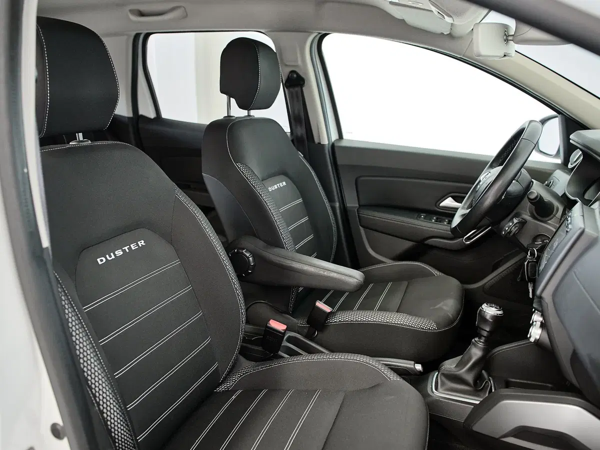 Dacia Duster usata a Prato (18)