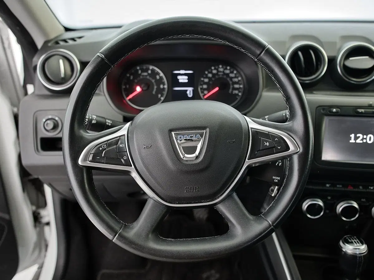 Dacia Duster usata a Prato (8)