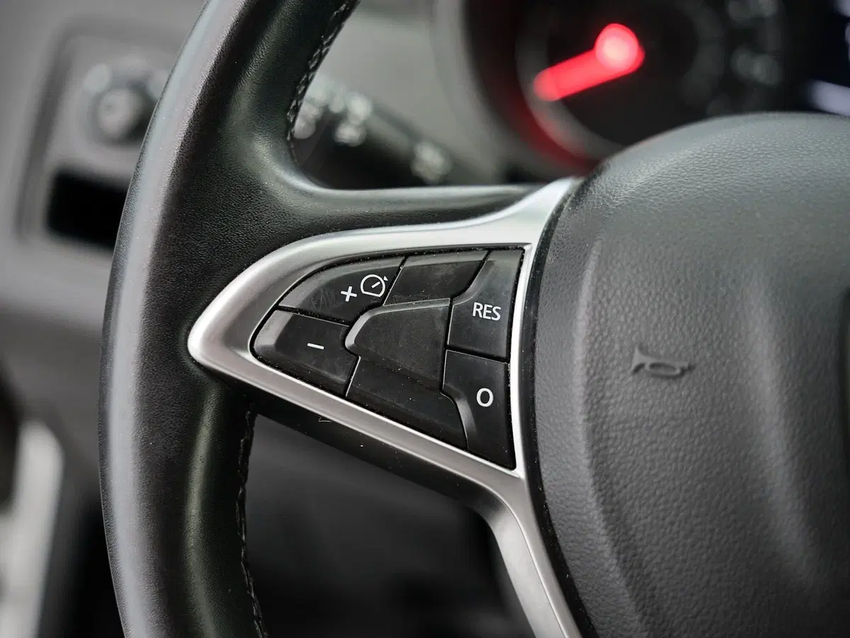 Dacia Duster usata a Prato (9)