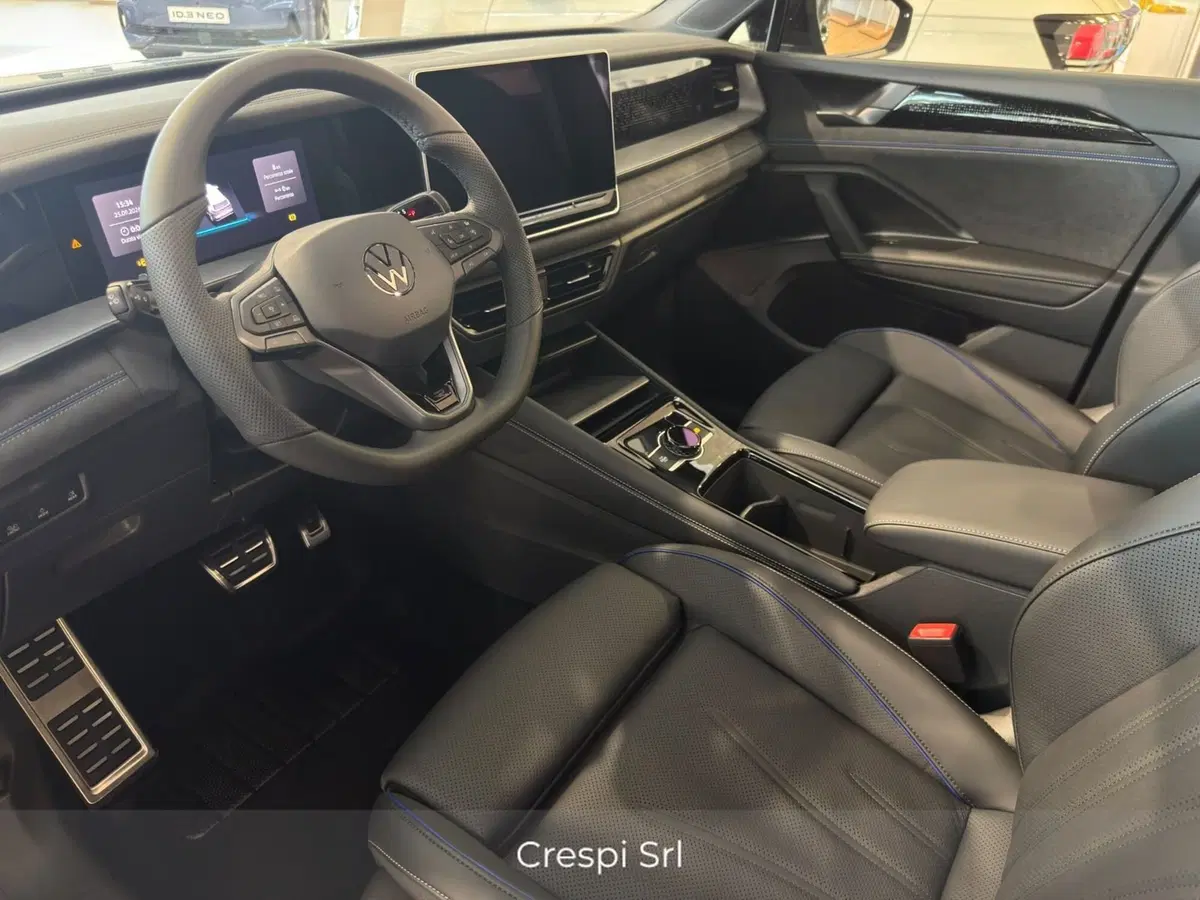 Volkswagen Tayron usata a Varese (12)