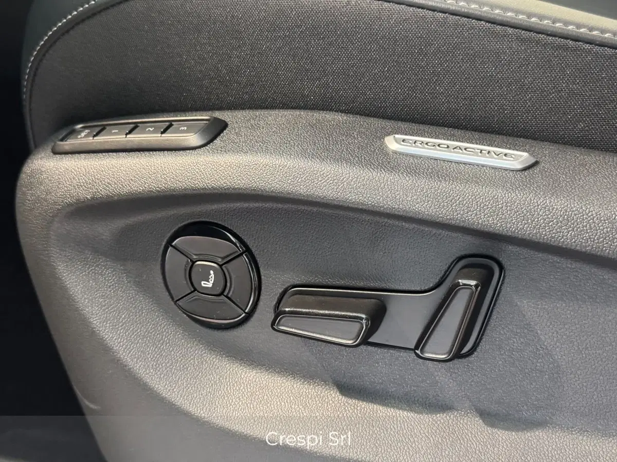 Volkswagen Tayron usata a Varese (15)