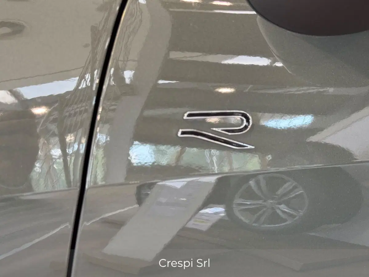 Volkswagen Tayron usata a Varese (17)