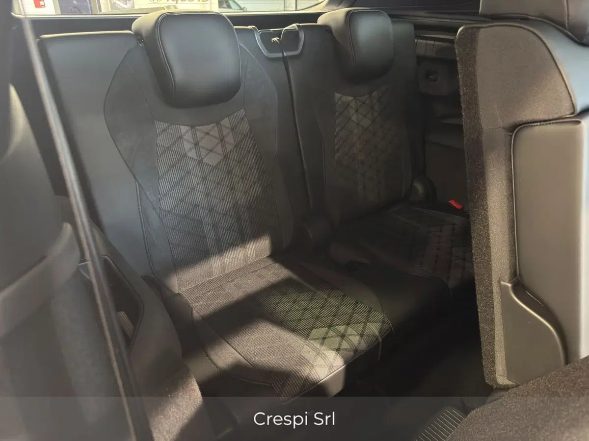 Volkswagen Tayron usata a Varese (9)
