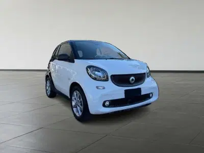 smart Fortwo Cabrio 70 1.0 twinamic cabrio Youngster del 2018 usata a Sesto Fiorentino