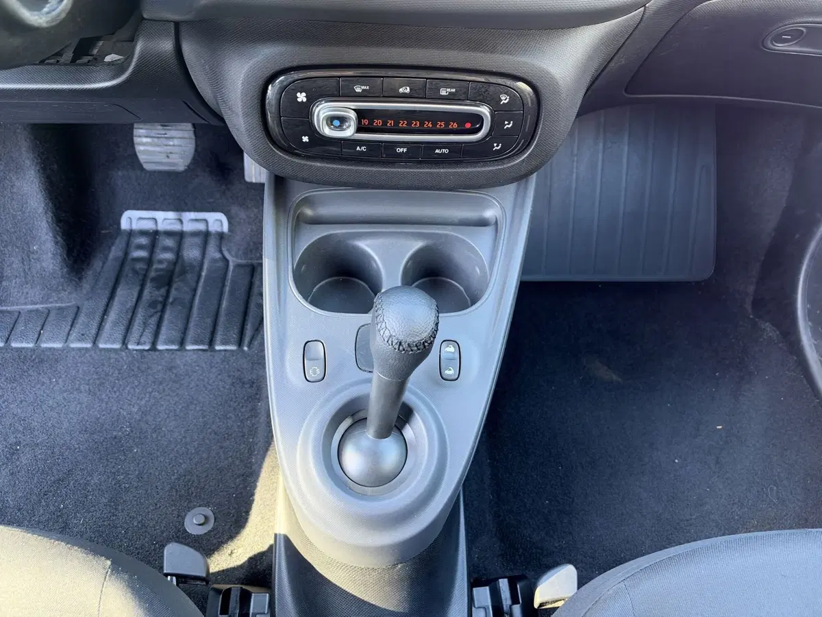 smart Fortwo Cabrio usata a Firenze (14)