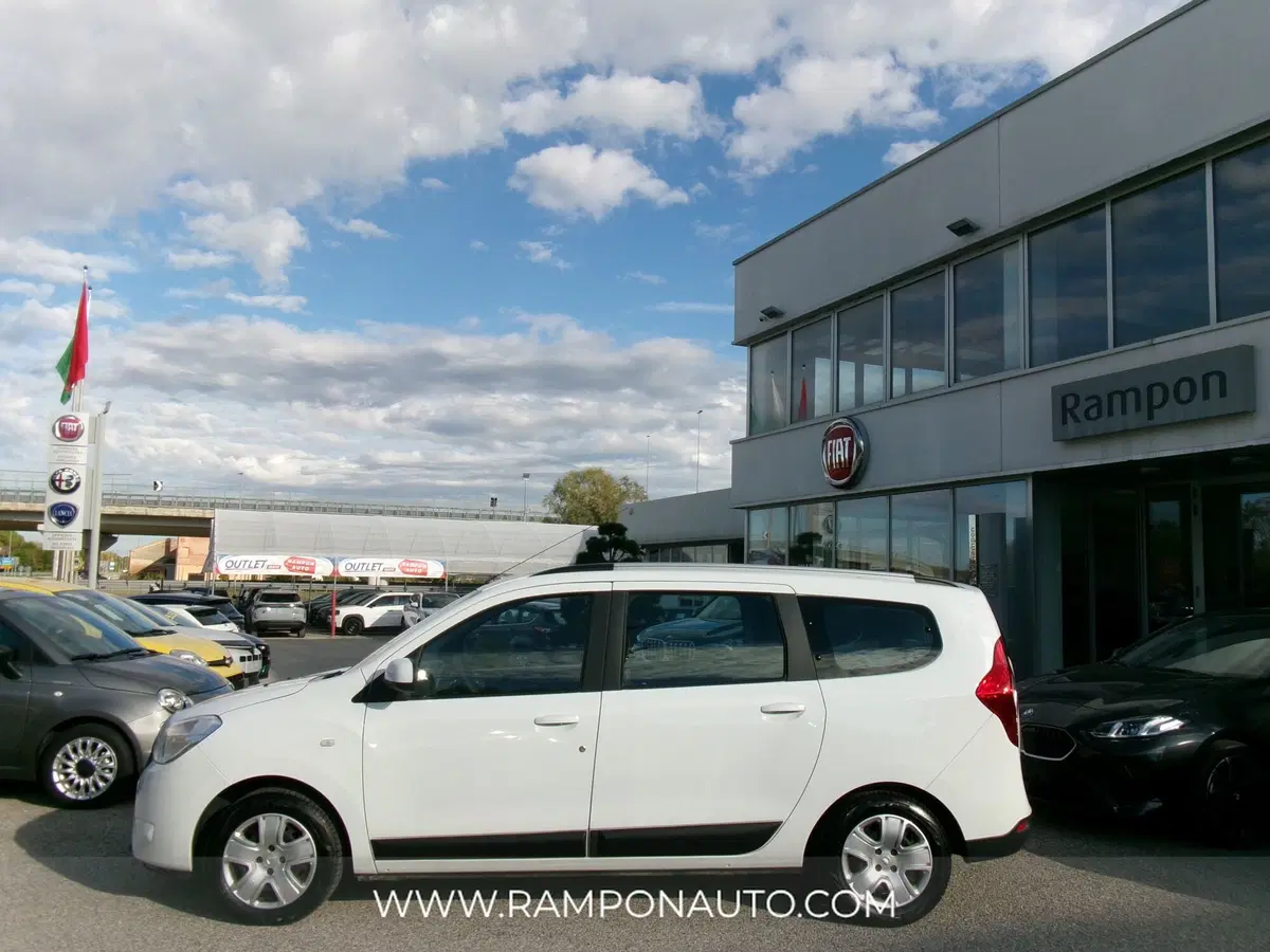 Dacia Lodgy usata a Venezia (2)