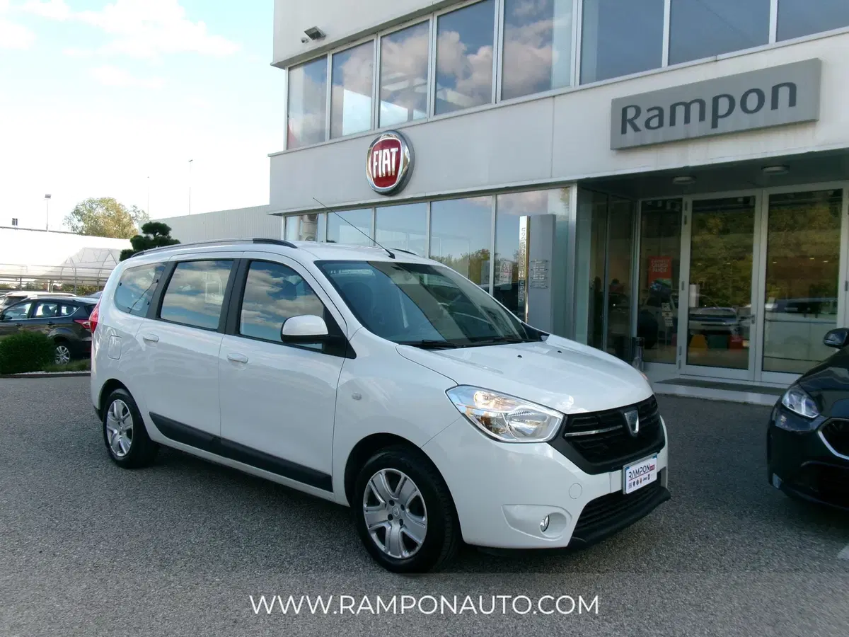 Dacia Lodgy usata a Venezia (6)