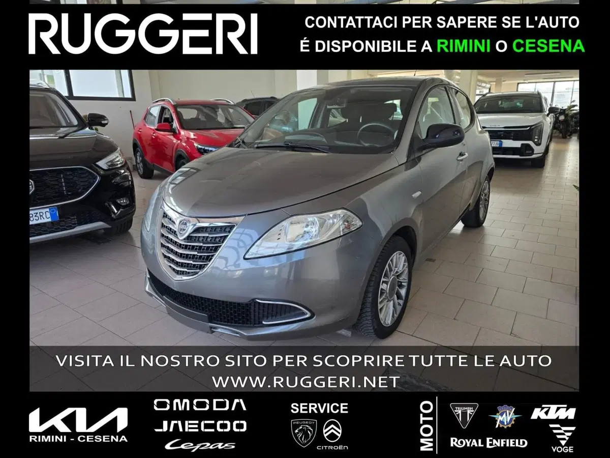 Lancia Ypsilon usata a Rimini