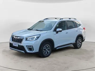 Subaru Forester 2.0i e-boxer Style lineartronic del 2020 usata a Cuneo