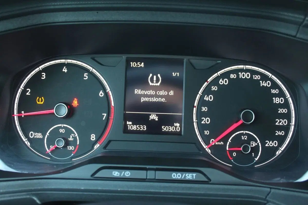 Volkswagen T-Cross usata a Cuneo (15)