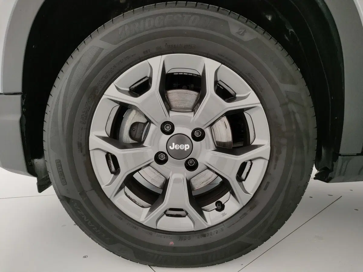 Jeep Avenger usata a Arezzo (7)