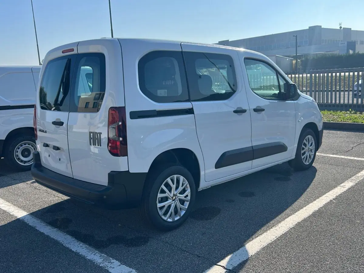 Fiat Doblò nuova a Bergamo (3)