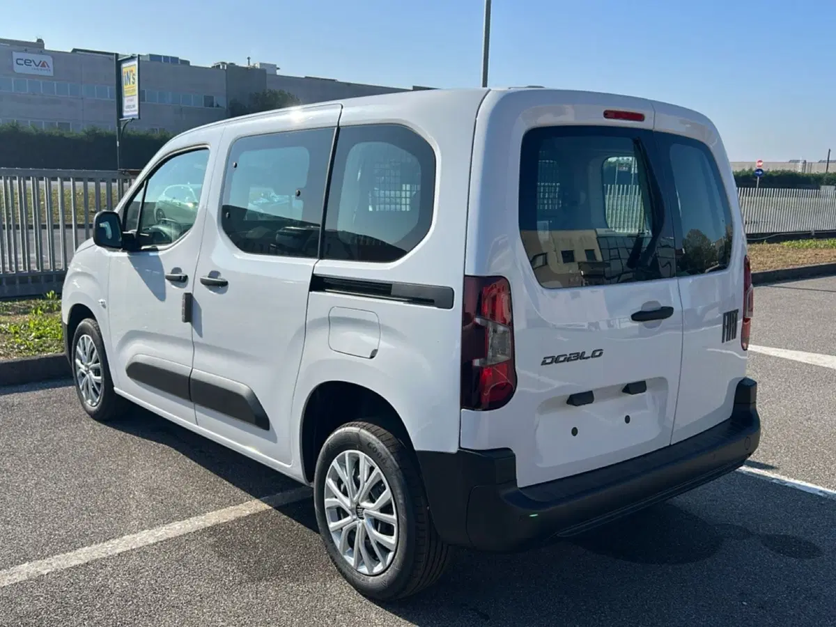 Fiat Doblò nuova a Bergamo (5)