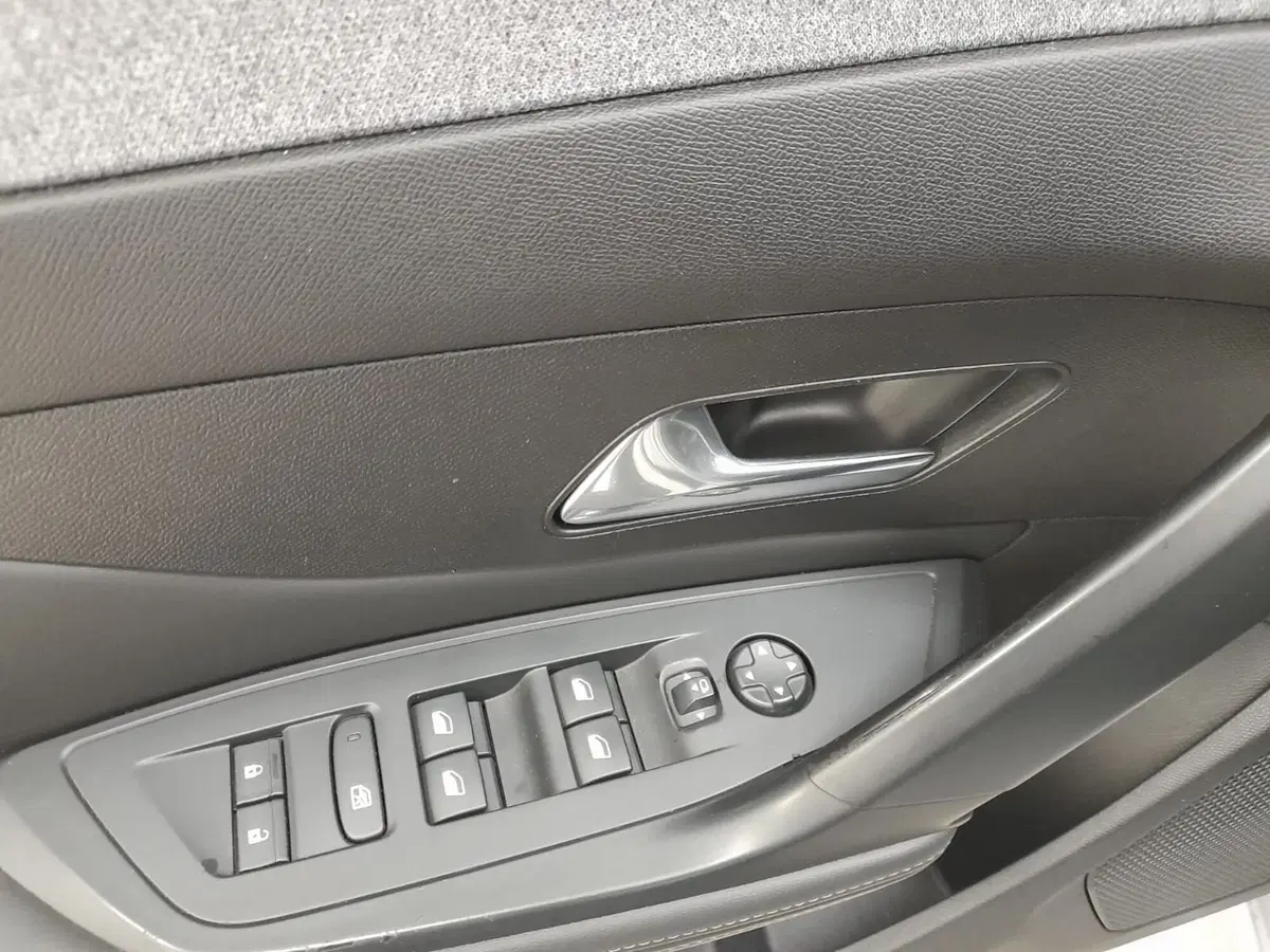Peugeot 308 usata a Alessandria (20)