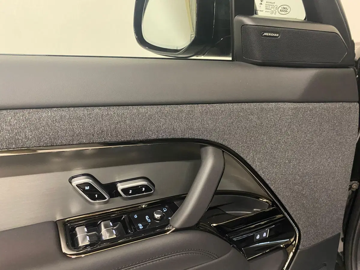 Land Rover Range Rover Sport usata a Novara (18)