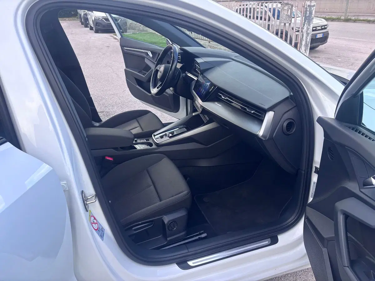 Audi A3 Sportback usata a Ancona (13)