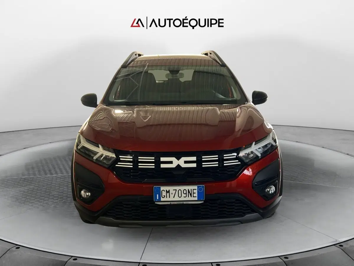 Dacia Jogger usata a Roma (8)