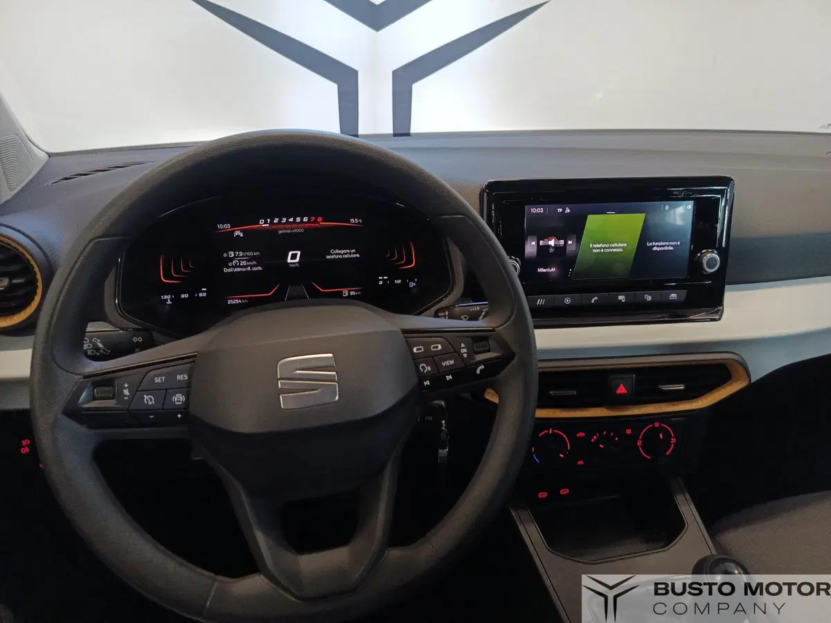 SEAT Arona usata a Varese (11)