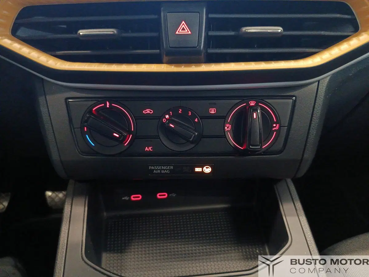 SEAT Arona usata a Varese (14)